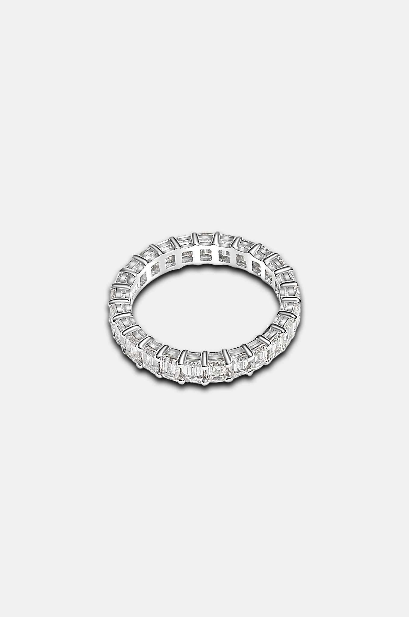 renya-emerald-cut-diamond-eternity-band