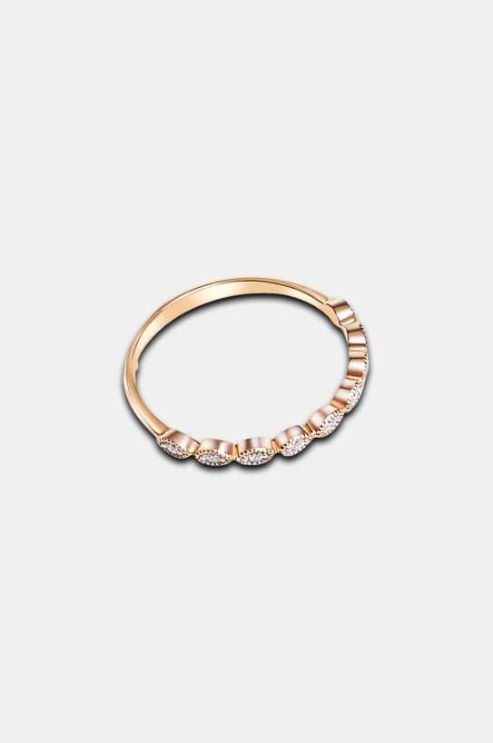 scalloped-half-eternity-band