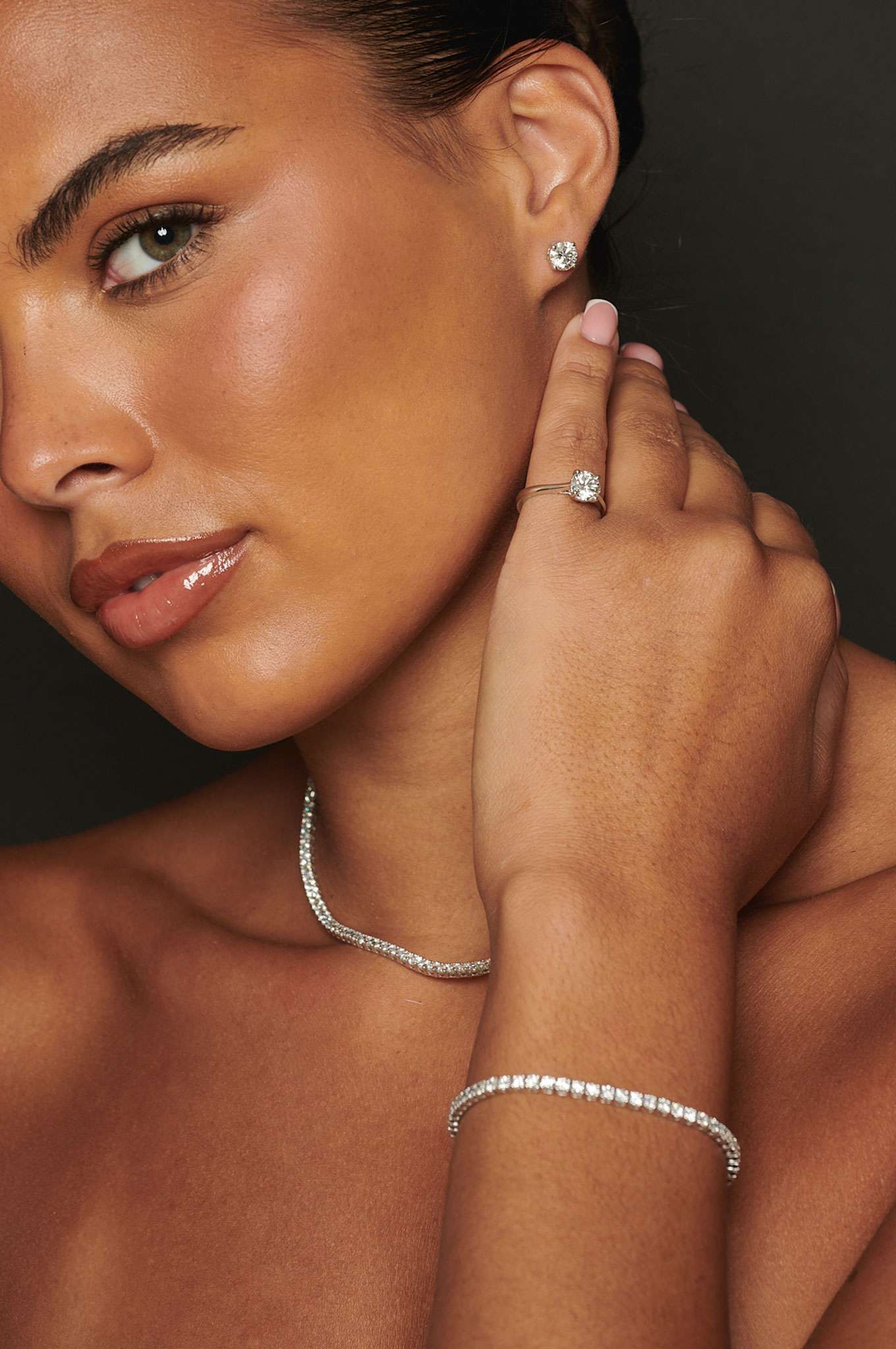 daryana-evershine-diamond-set