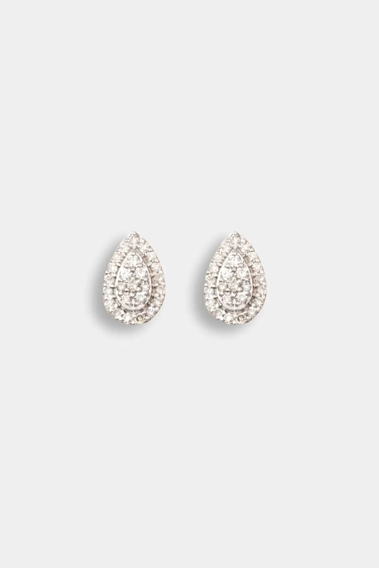 varo-diamond-pear