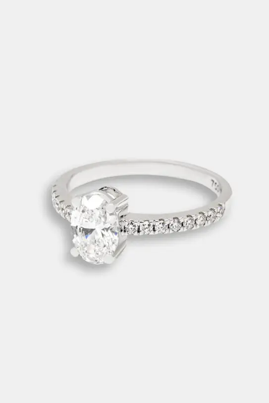 signature-oval-cut-solitaire-ring-small