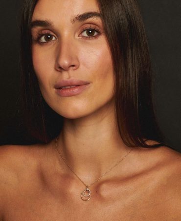 PNM-3842---TT-Interlock-Necklace-03